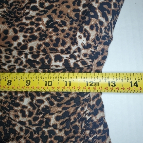Lauren Ralph Lauren Animal Print Faux Wrap Dress Size 4 - Picture 10 of 10